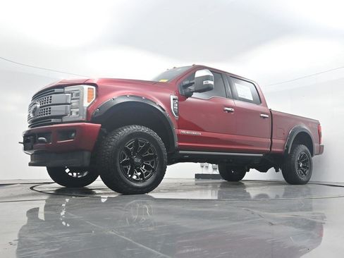 Used 2017 Ford F350 Platinum w/ FX4 Off-Road Package AWD/4WD image 27