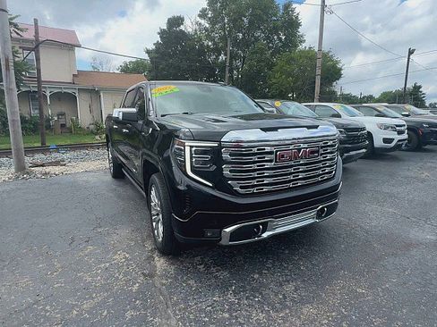 Used 2022 GMC Sierra 1500 Denali image 8