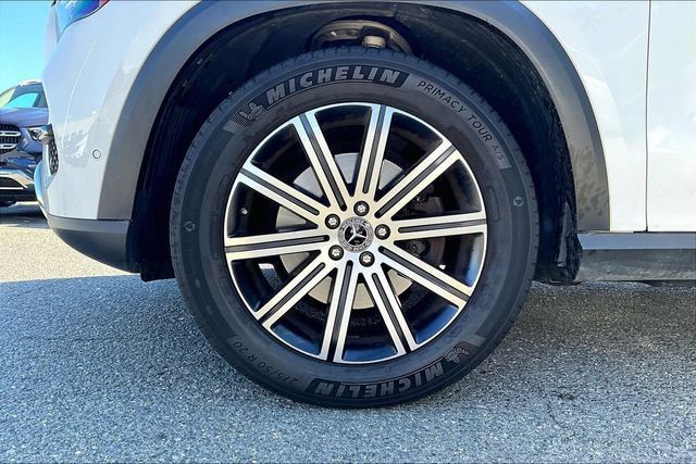Used 2024 Mercedes-Benz GLE 350 4MATIC image 5