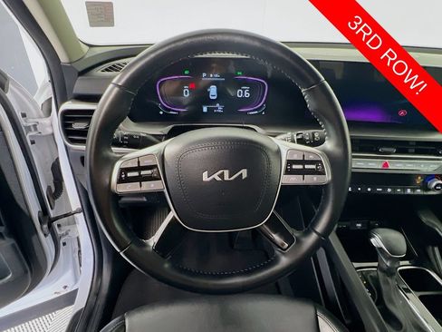 Certified 2024 Kia Telluride LX FWD image 12