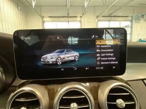 Used 2019 Mercedes-Benz C 300 4MATIC Cabriolet image 29