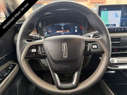 Used 2023 Lincoln Corsair Reserve w/ Equipment Group 201A AWD/4WD image 19
