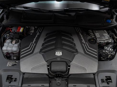 Used 2023 Lamborghini Urus Performante image 47