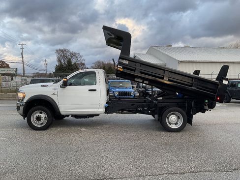 New 2024 RAM 5500 Tradesman image 7