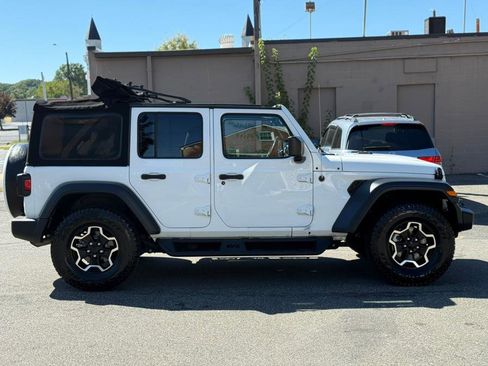 Used 2018 Jeep Wrangler Unlimited Sport S image 6