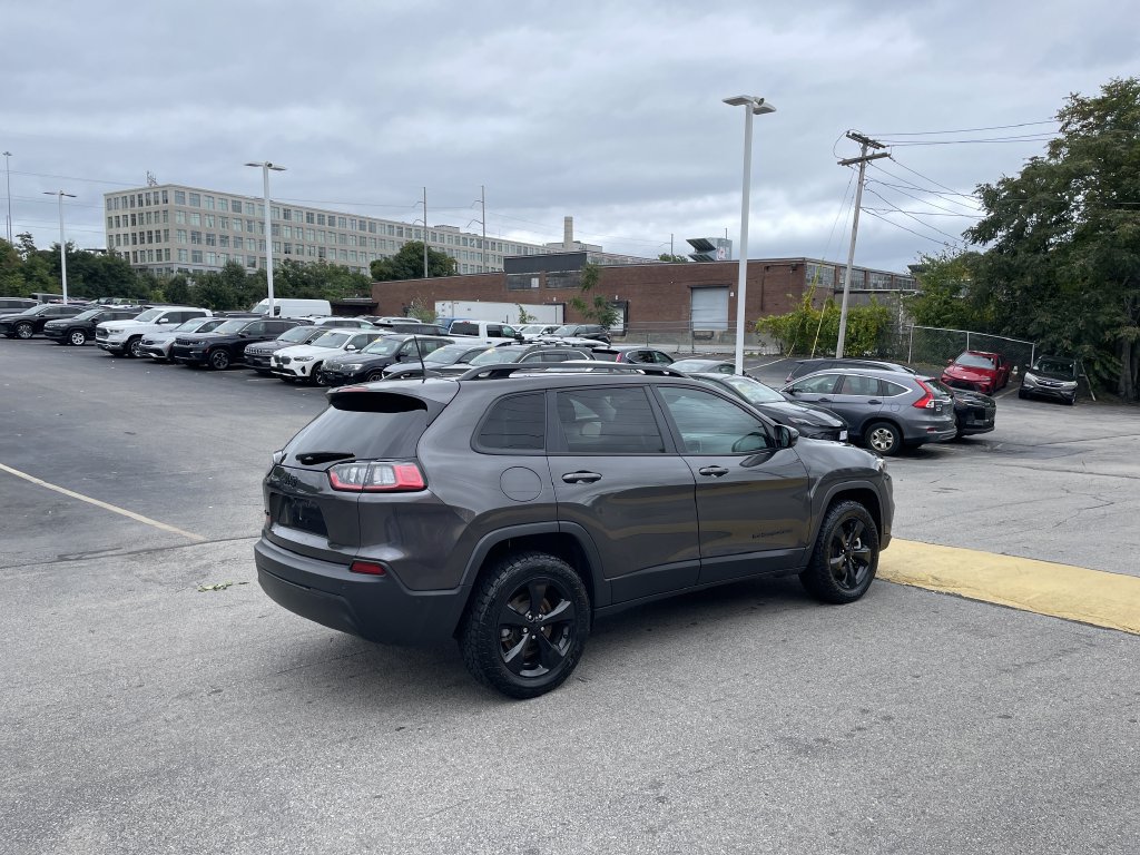 Certified 2023 Jeep Cherokee Altitude Lux w/ Lux Elite Package AWD/4WD image 8