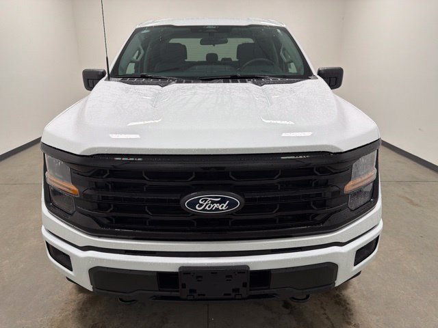 New 2026 Ford F150 XLT w/ Tow/Haul Package AWD/4WD image 2
