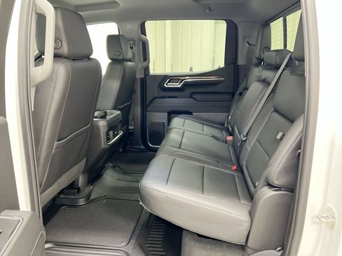 Used 2023 Chevrolet Silverado 1500 RST AWD/4WD image 23