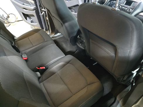 Used 2019 Ford Explorer XLT w/ Class III Trailer Tow Package AWD/4WD image 12