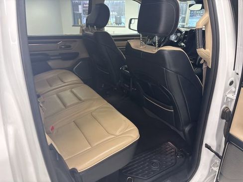 Used 2019 RAM 1500 Limited image 30