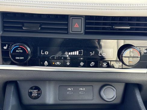 Used 2026 Nissan Rogue SV image 23