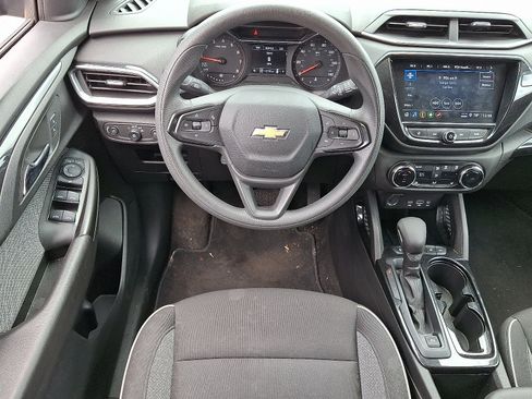 Certified 2023 Chevrolet TrailBlazer LT w/ Convenience Package AWD/4WD image 12