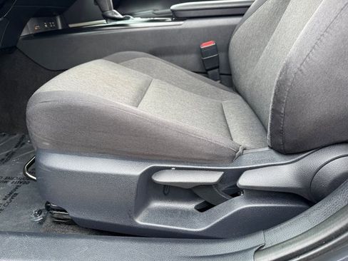 Used 2025 Toyota Camry LE image 13