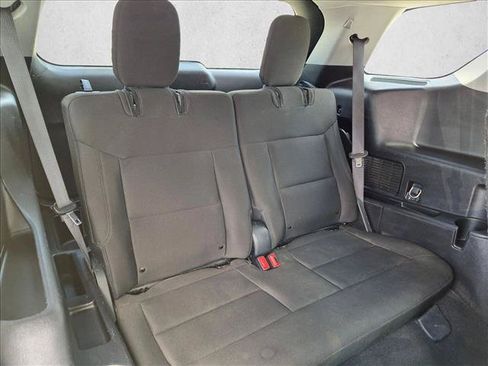 Used 2021 Ford Explorer XLT RWD image 19