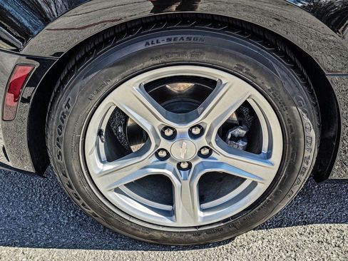 Certified 2023 Chevrolet Camaro LT w/ Technology Package image 11