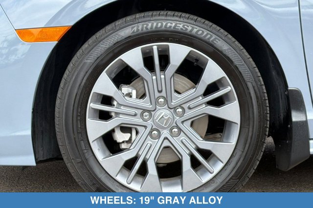 Certified 2026 Honda Odyssey Touring image 31
