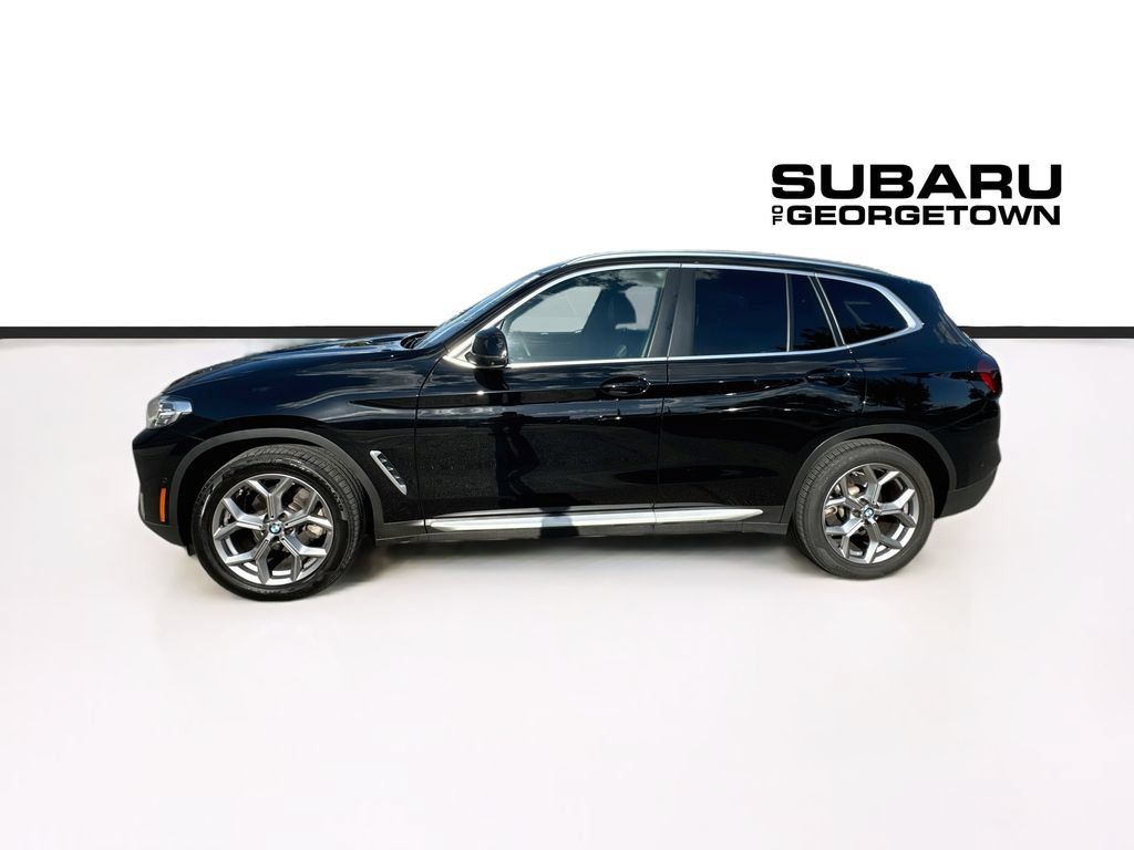 Used 2023 BMW X3 xDrive30i w/ Premium Package AWD/4WD image 4