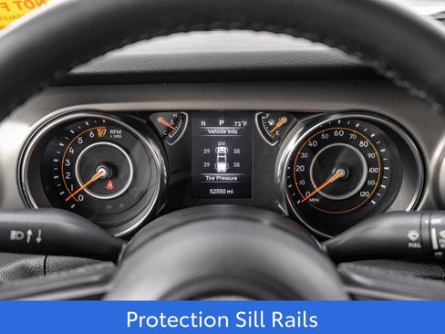 Used 2022 Jeep Gladiator Sport AWD/4WD image 23