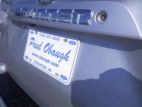 Used 2017 Toyota 4Runner SR5 image 26