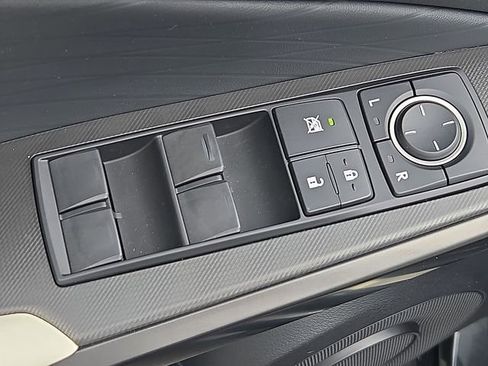 Used 2023 Lexus IS 350 F Sport AWD/4WD image 10