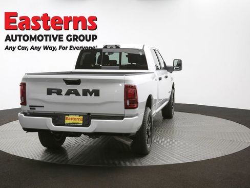Used 2025 RAM 2500 Big Horn RWD image 37