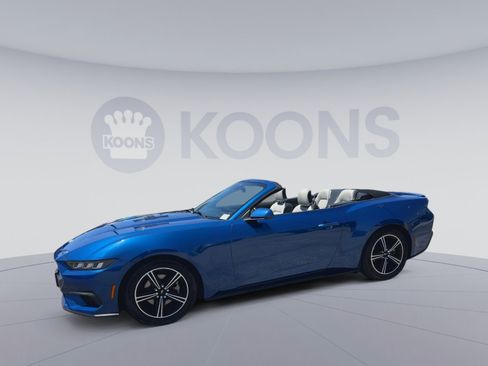 Used 2024 Ford Mustang Premium RWD image 7
