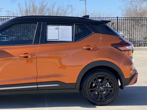 Used 2023 Nissan Kicks SR w/ SR Premium Package image 6