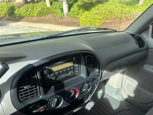 Used 2002 Toyota Tundra SR5 image 18