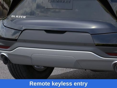 New 2026 Chevrolet Blazer LT w/ Convenience Package FWD image 15