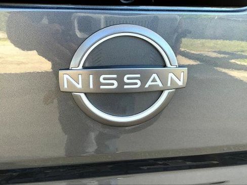 Certified 2023 Nissan Frontier SV w/ Midnight Edition Package RWD image 30