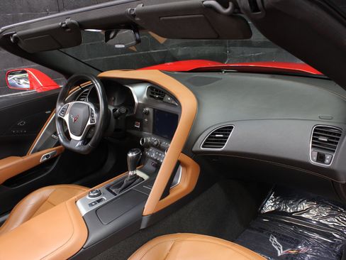 Used 2019 Chevrolet Corvette Stingray Convertible w/ 2LT Preferred Equipment Group image 50