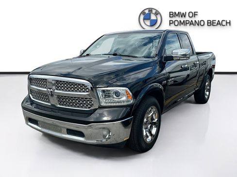 Used 2017 RAM 1500 Laramie image 3