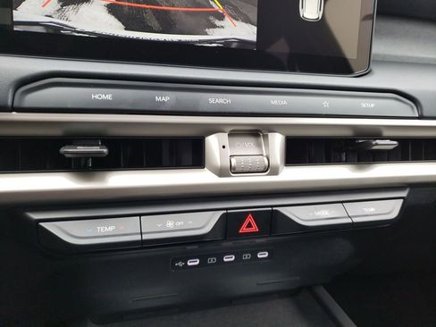 New 2027 Kia Telluride S image 26