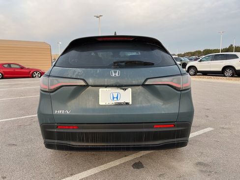 Certified 2025 Honda HR-V LX image 5
