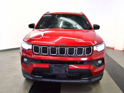 Used 2025 Jeep Compass Latitude w/ Sun & Sound Group