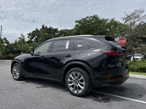 New 2026 MAZDA CX-90 3.3 Turbo w/ Preferred Package AWD/4WD image 26
