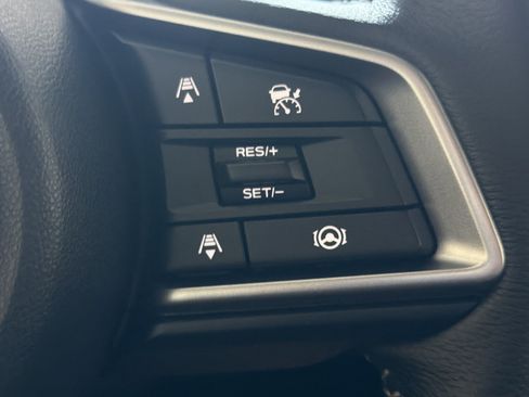 Certified 2025 Subaru Ascent Premium AWD/4WD image 29