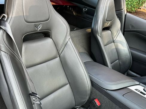 Used 2019 Chevrolet Corvette Stingray Coupe w/ 2LT Preferred Equipment Group image 31