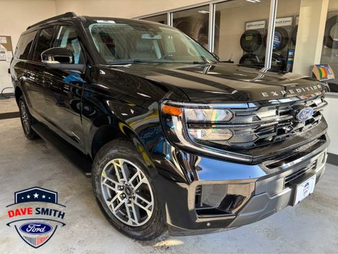 New 2026 Ford Expedition Max Active image 1