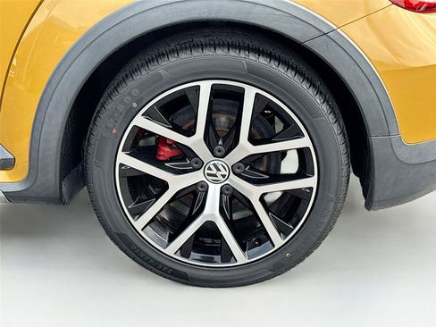 Used 2017 Volkswagen Beetle 1.8T Dune FWD image 34