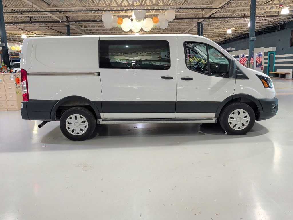 Used 2025 Ford Transit 250 Low Roof w/ Exterior Upgrade Package RWD image 6