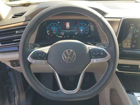 New 2026 Volkswagen Atlas SE image 20