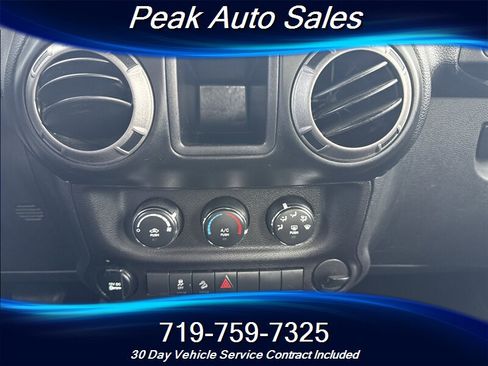 Used 2017 Jeep Wrangler Sport S w/ Quick Order Package 24S AWD/4WD image 16