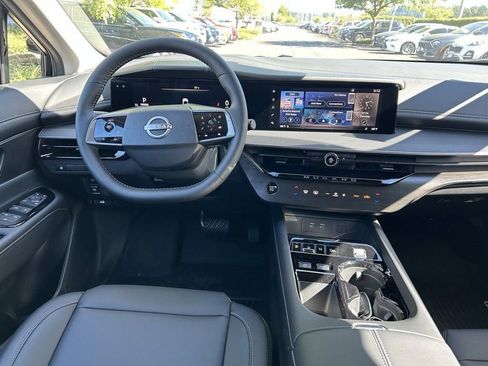New 2025 Nissan Murano SV AWD/4WD image 22