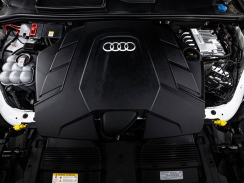 Certified 2023 Audi Q7 3.0T Premium w/ Convenience Package AWD/4WD image 21