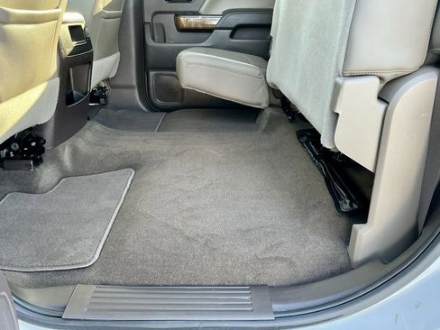 Used 2017 GMC Sierra 1500 SLT w/ SLT Premium Package image 27