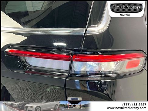 Used 2023 Jeep Grand Cherokee L Limited image 11