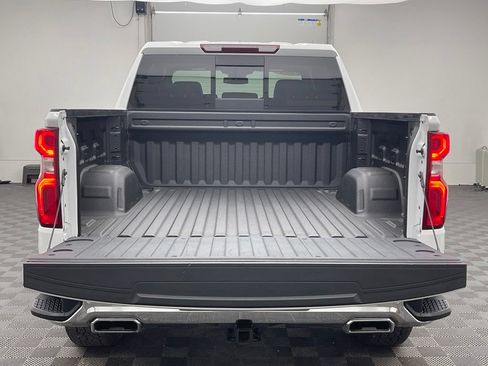 Used 2024 Chevrolet Silverado 1500 LTZ w/ LTZ Convenience Package II AWD/4WD image 11