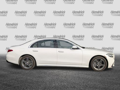 Used 2024 Mercedes-Benz S 580e 4MATIC Sedan image 10