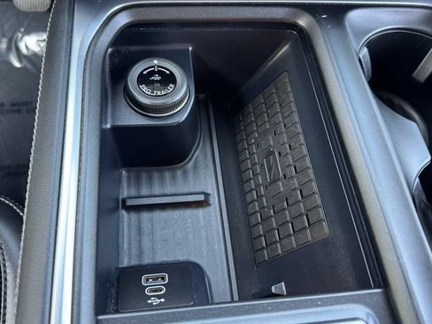 Used 2025 Ford Expedition Max Platinum AWD/4WD image 13
